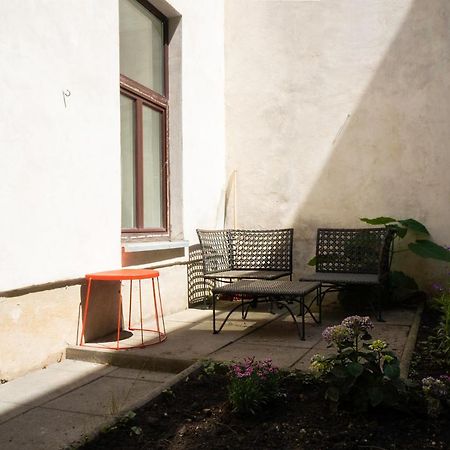 Chic Newly-Renovated Apartment Steps From Subway In Vienna'S Hernals District Extérieur photo