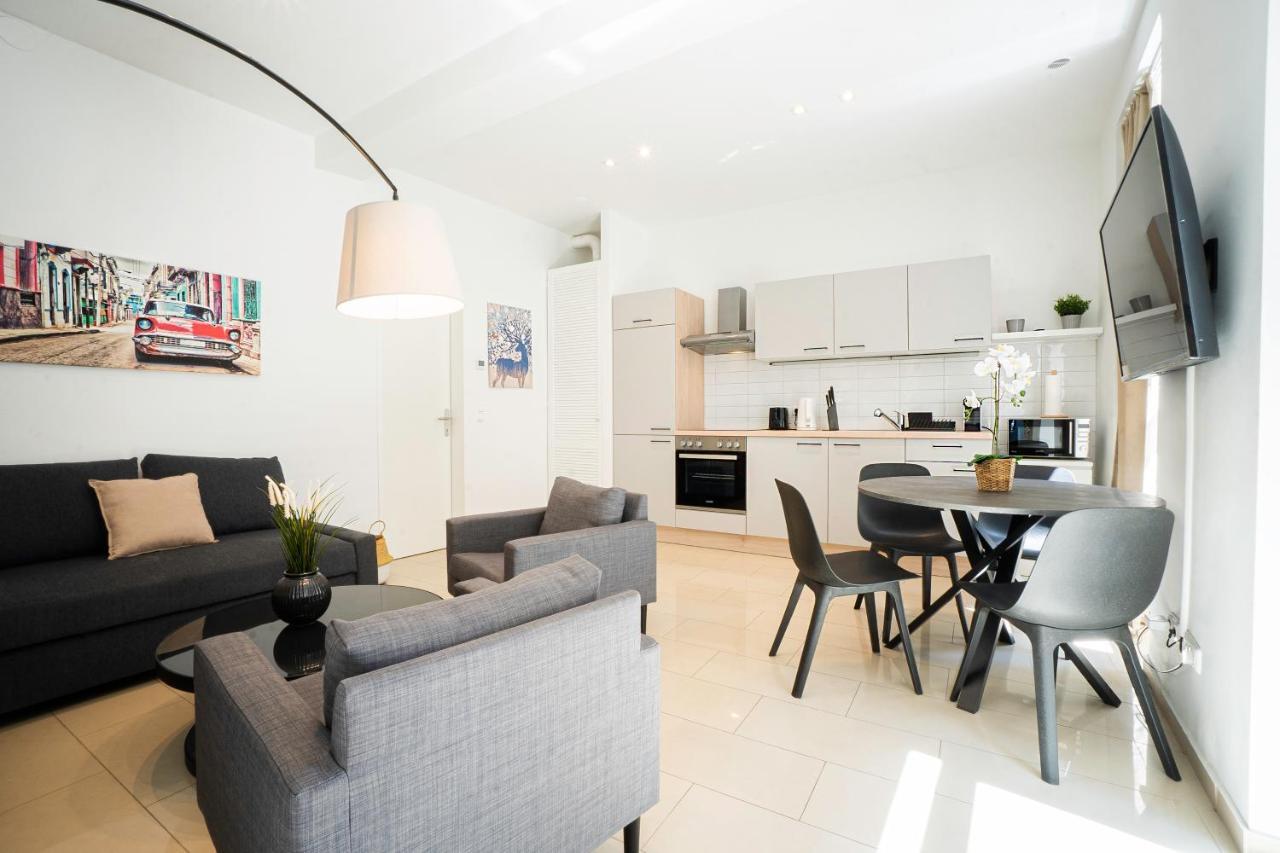Chic Newly-Renovated Apartment Steps From Subway In Vienna'S Hernals District Extérieur photo