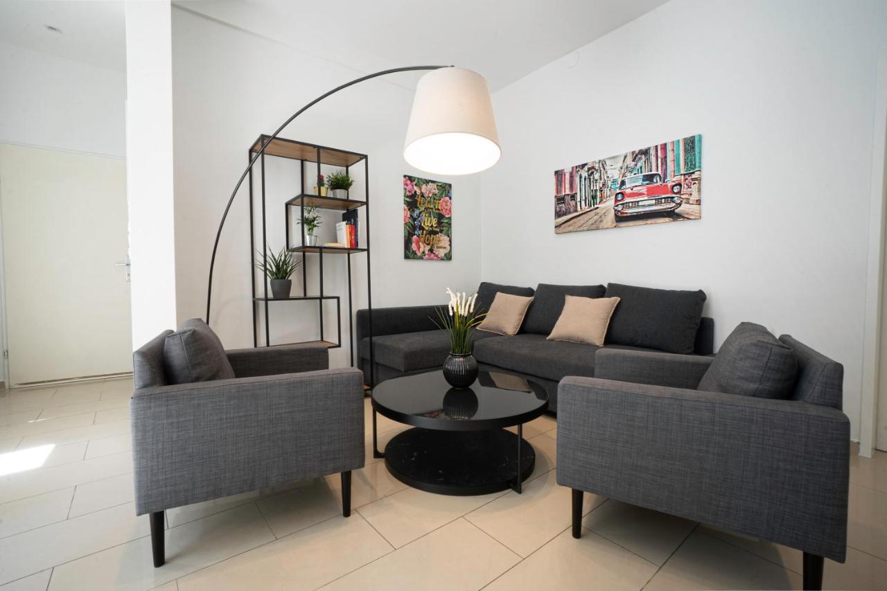 Chic Newly-Renovated Apartment Steps From Subway In Vienna'S Hernals District Extérieur photo
